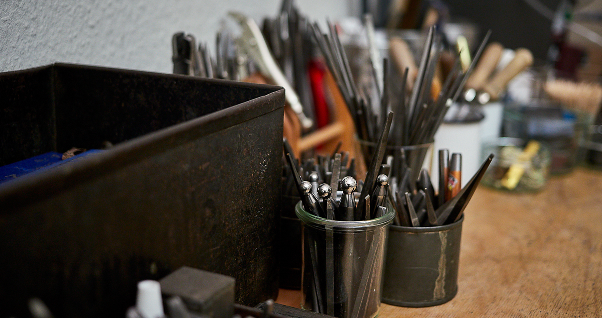 Metalworking tools used by the 877 workshop in Hamburg