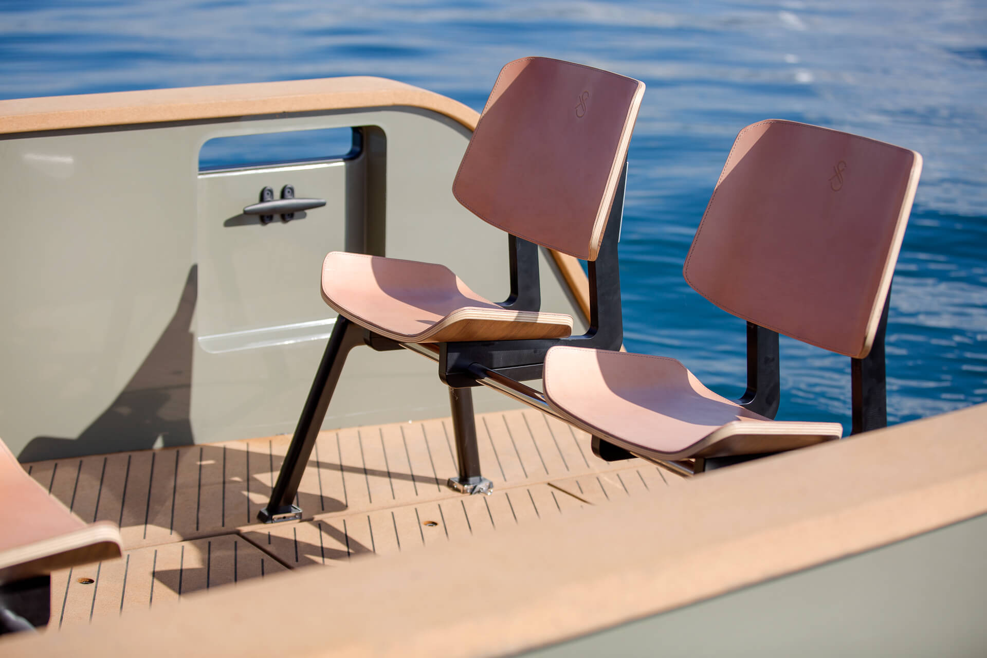Take to the seas in the beautiful X Shore Craft. A 100% electrically powered boat.